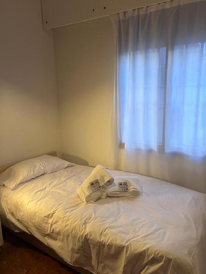 Apartamento Turistico R. Gonzalez Abreu Sevilla Exterior foto